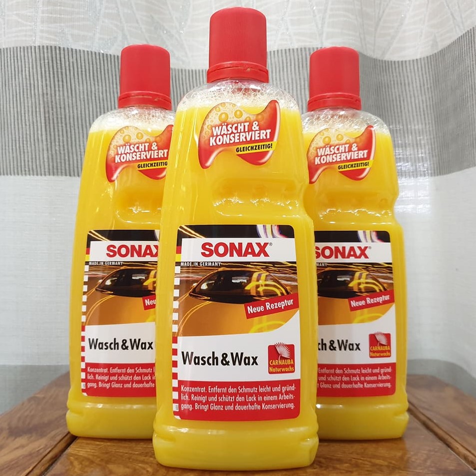 Nước rửa xe 2:1 SONAX Wash & Wax (Rửa & Wax bóng sơn) 1000ml