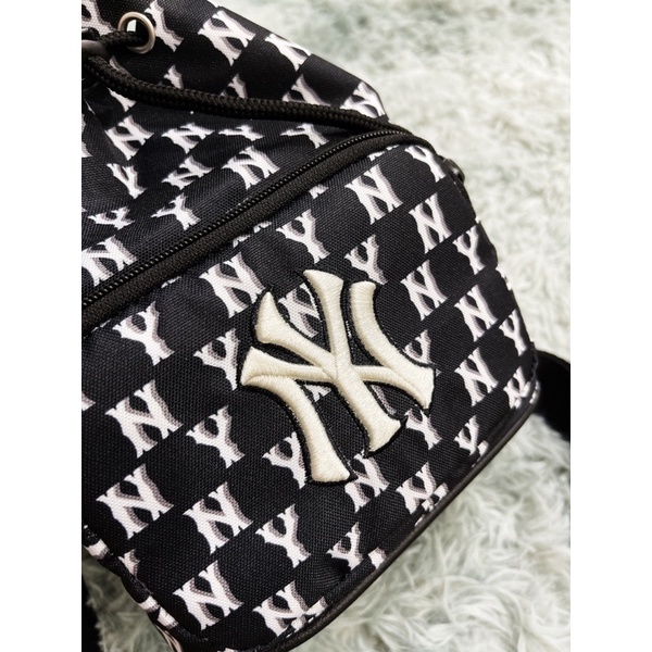 (Xuất xịn)Túi Rút .M’L’B.đen cá tính