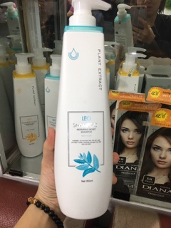 Dầu gội đầu cao cấp Leo 800 ml