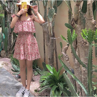 Đầm liền 2 dây họa tiết Cherry (MOME.VN)