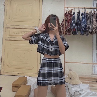 Set áo vest chân váy kẻ