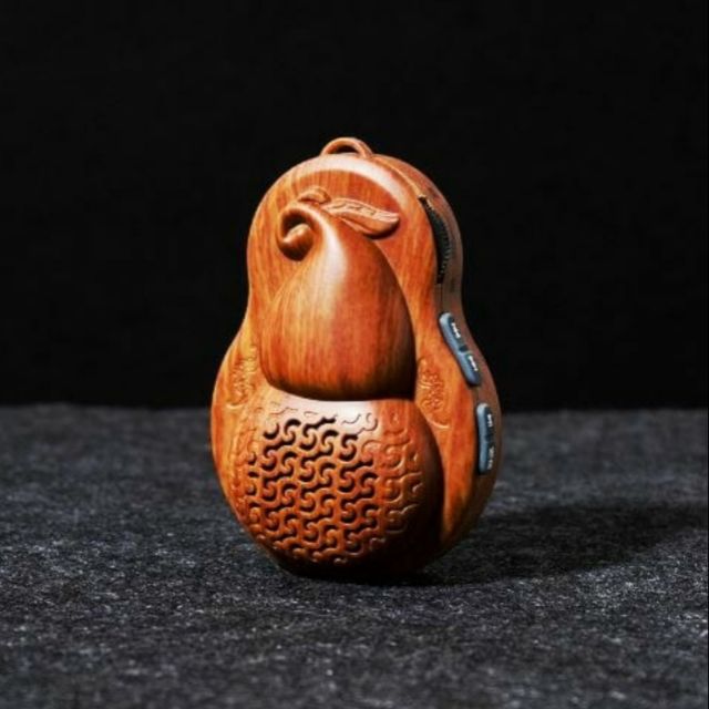 Máy nghe kinh phật nhỏ gọn chất liệu gỗ, có nút chọn bài