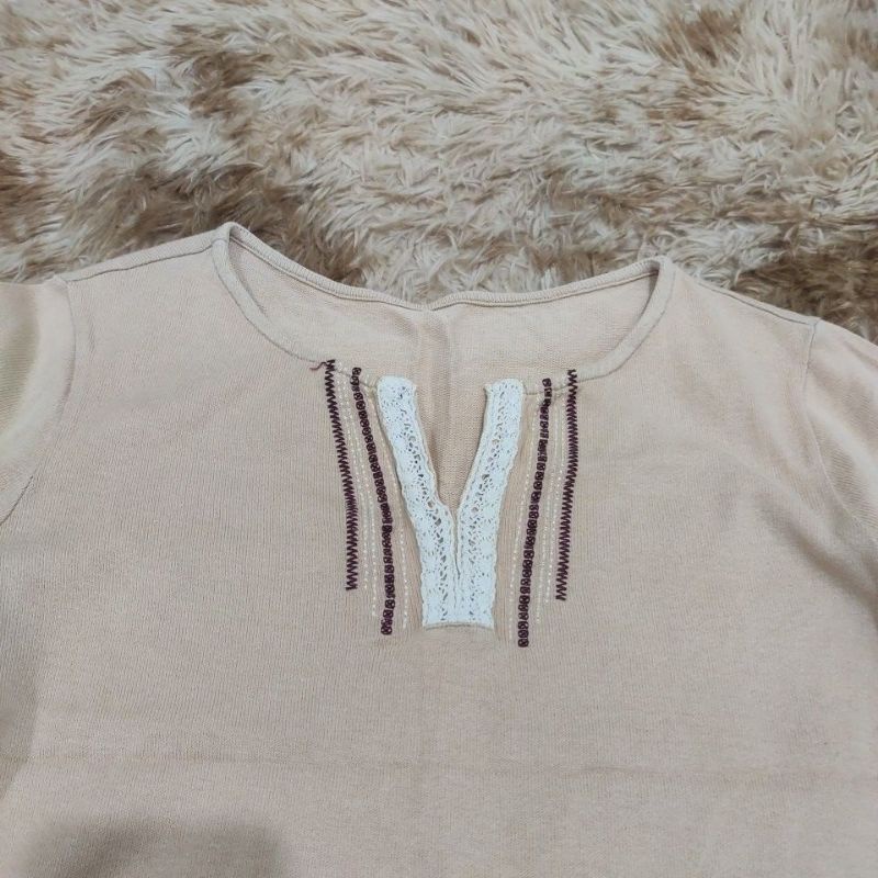 Áo len mongtoghi be sữa