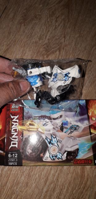 Lắp ráp 1 hộp LegoNagnjq mô tô JY501 có nhiều chi tiết bằng nhựa ABS