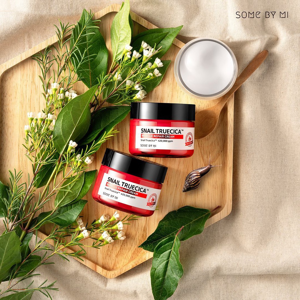 Kem Dưỡng Hỗ Trợ Phục Hồi Da, Mờ Thâm Sẹo Some By Mi Snail Truecica Miracle Repair Cream 60g