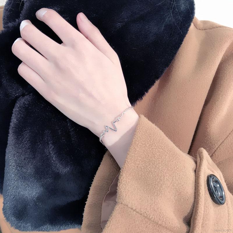 [Mã FASHIONCB232 hoàn tối đa 15K xu đơn 50K] Vòng Tay Hợp Kim Hình Nhịp Tim Xinh Xắn Cho Nữ | BigBuy360 - bigbuy360.vn