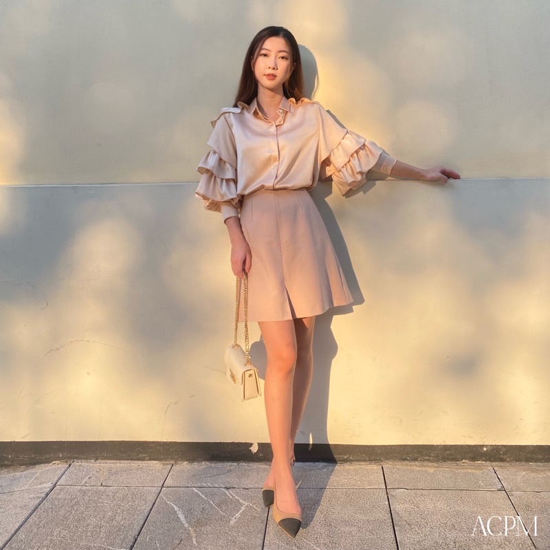 Iris Blouse / Áo sơ mi ráp bèo tầng