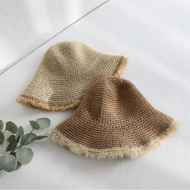 Mũ cói đi biển Cloche viền tua rua vành rộng - kiểu mũ chuông