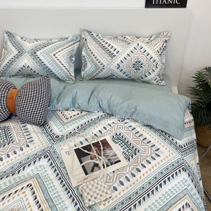 Bộ chăn ga gối Cotton poly Boss Decor Thổ cẩm xanh, vỏ chăn mền, drap nệm và 2 vỏ gối
