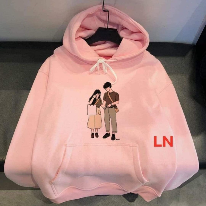 Áo hoodie chàng trai cô gái đeo túi LN11