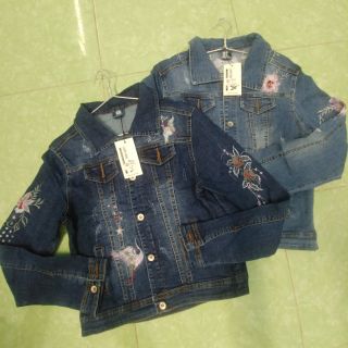 Áo khoát jean co giản