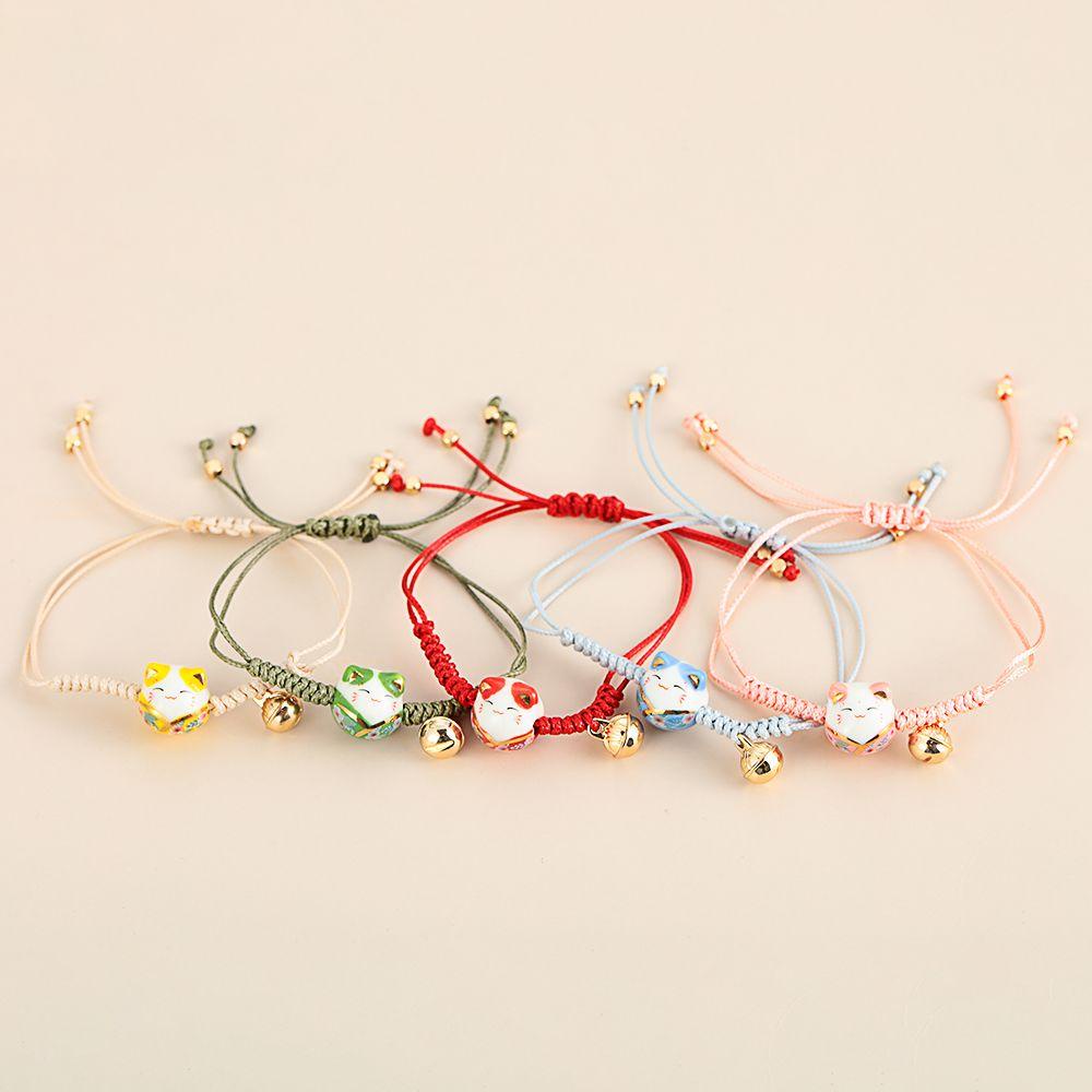 Vòng Đeo Tay Bằng Gốm Sứ May Mắn