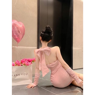 Đầm body thắt nơ lưng cổ yếm sexy sang trọng