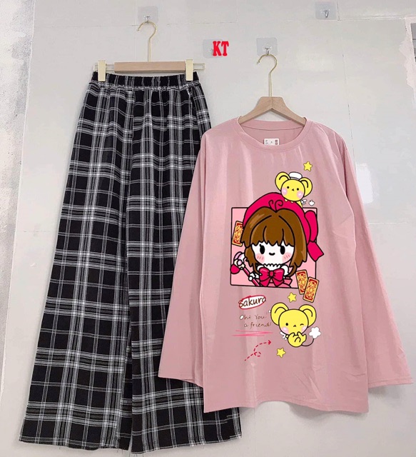 Set áo thun dài tay in cô gái sakura + quần kẻ ống rộng