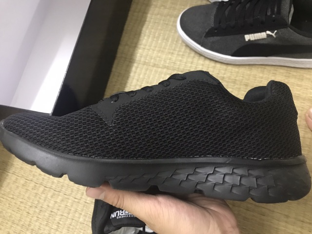 Giày sneakers Skechers màu ĐEN