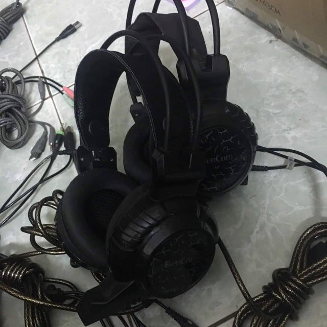 Tai nghe Bencom A8 đèn led thanh lý phòng net âm thanh hay