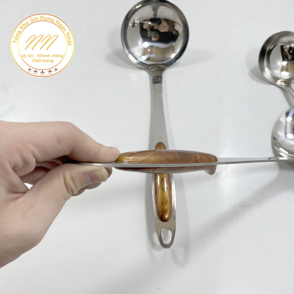 Muôi Múc Canh Inox Vân Gỗ - Muôi Múc Canh Inox Cao Cấp