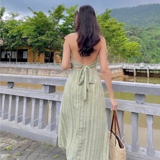 Đầm maxi đi biển body váy trắng cổ yếm hở lưng đi biển đám cưới dự tiệc dáng dài sang chảnh