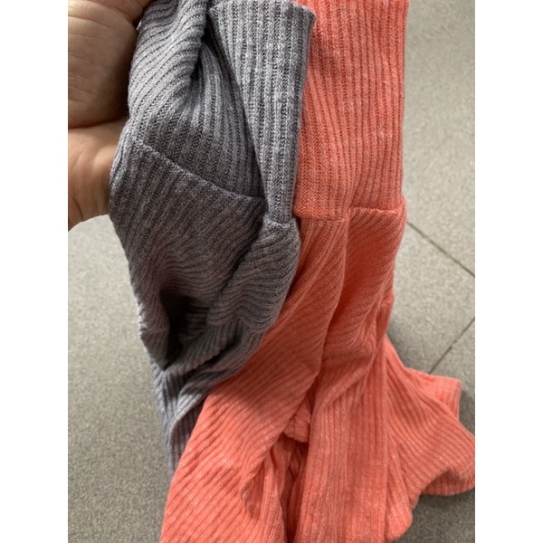 Áo cotton len cổ lọ bé gái nhí hàng lên từ vải dư