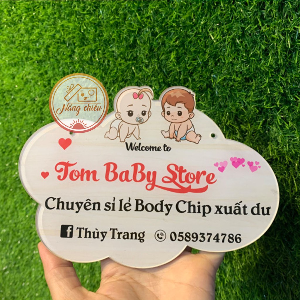 Biển hiệu mica trang trí shop - Mẫu hình Gà dễ thương - Thiết kế và in thông tin theo yêu cầu