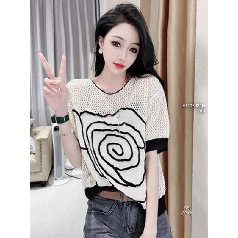 622. ÁO LEN LƯỚI THÊU HOA HỒNG