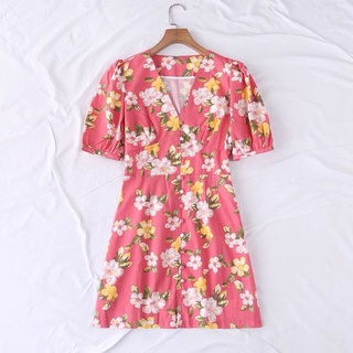 Váy hoa cổ V cúc bọc siêu xinh