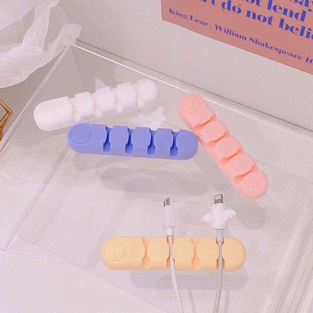 Giá đỡ dây cáp đa năng 4 lỗ tiện dụng