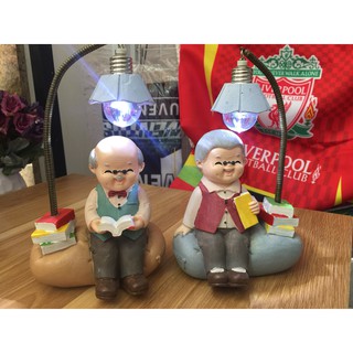 Tượng Ông Bà Anh - Tượng Ông Bà Đang Đọc Sách [ có đèn led ]