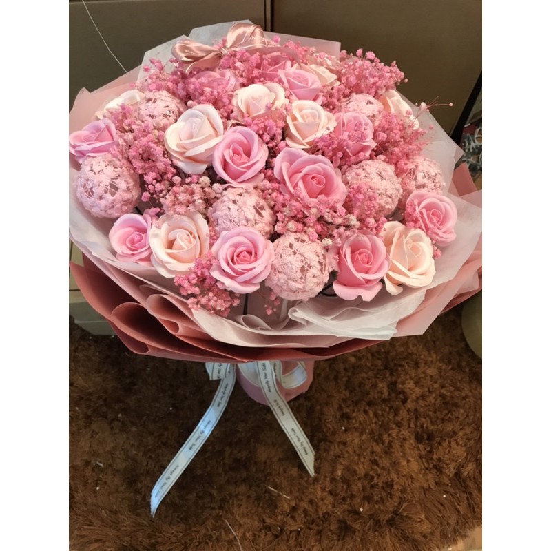 [Quà sinh nhật - Freeship] Bó hoa hồng sáp mix chùm 10 bóng đèn ren siêu đẹp. Nội thành HN đặt NowShip nhận hàng ngay s