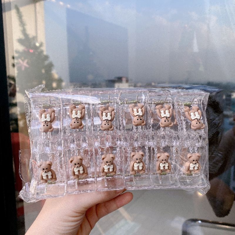 Kẹp tóc càng cua 5 răng trong suốt đính gấu nâu xinh xắn