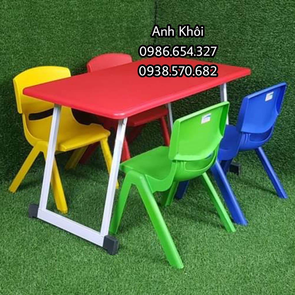 Bàn học chân gấp nhiều màu cho bé cty Anh Khôi, ko đặt bàn và ghế 1 đơn nhé khách vì cồng kềnh ko đi được ạ