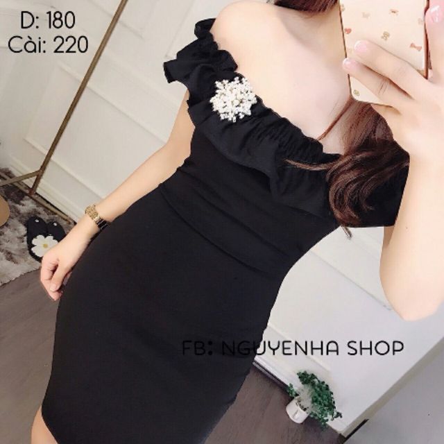 Đầm body trễ vai