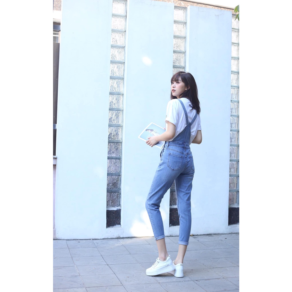 Quần yếm jeans cho cô nàng năng động - kiểu trơn