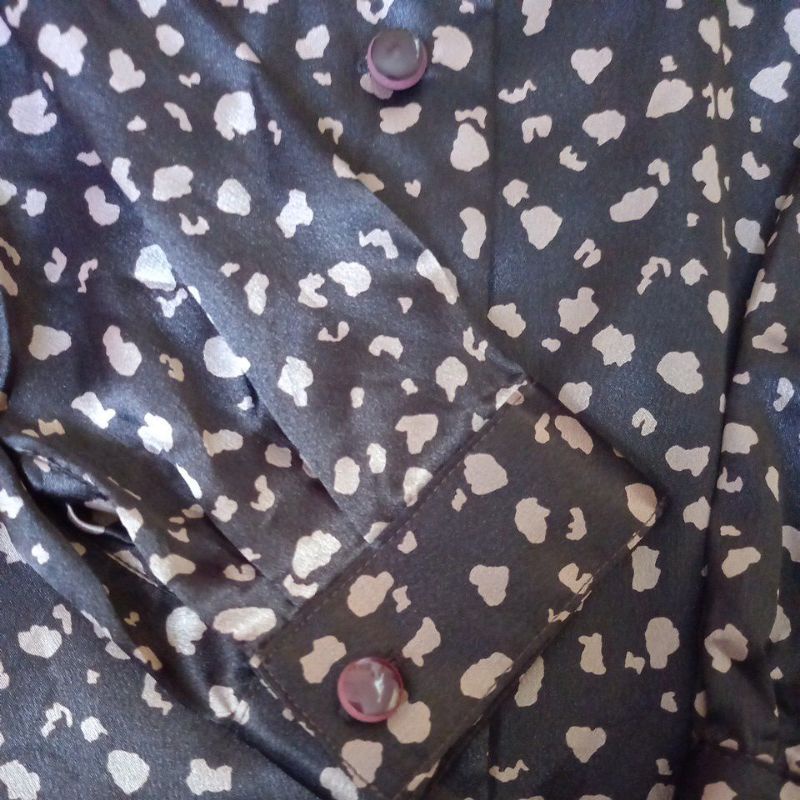 Sơ mi lụa cổ vest