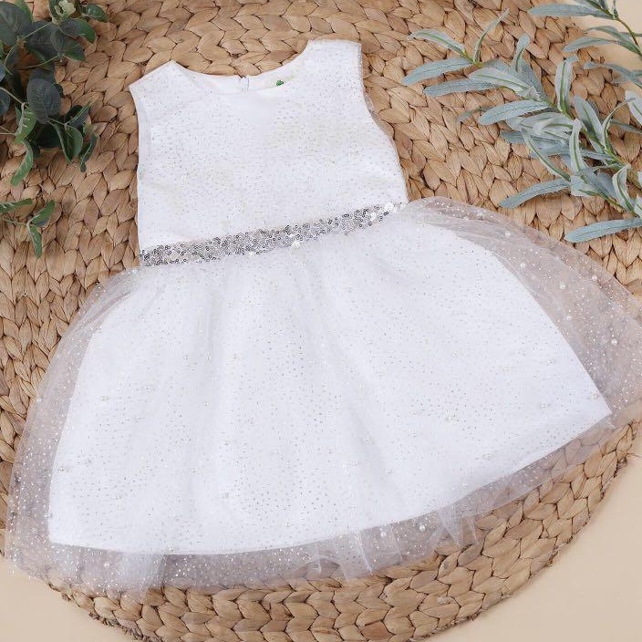 Váy công chúa LITIBABY ren trắng, ghi. Mã VCCH110322