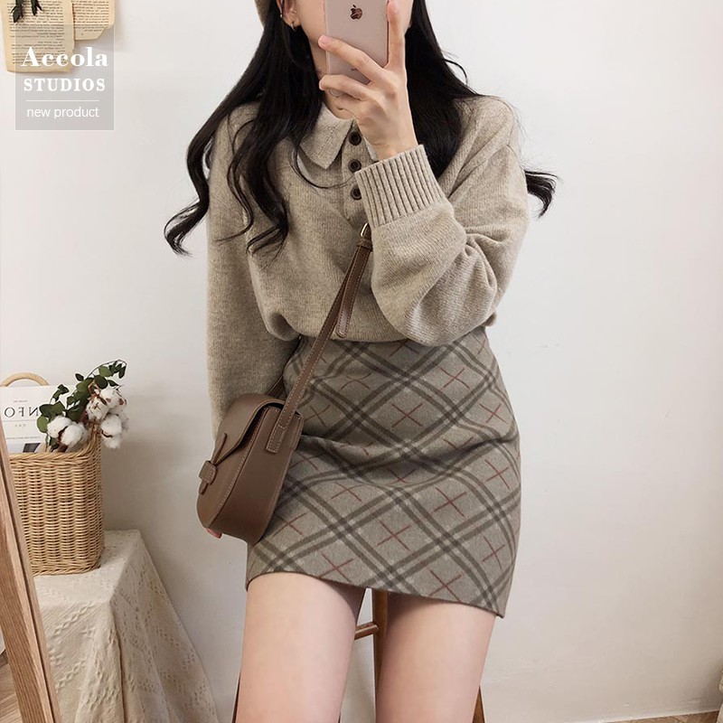 Áo len nữ cổ bẻ POLO style MORAN nữ sinh Hàn Quốc+ Chân váy dạ dáng chữ A kẻ sọc