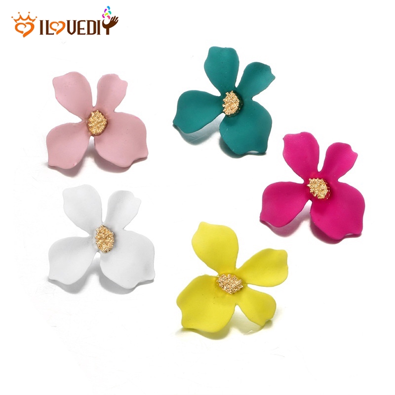 Khuyên tai hình hoa phong cách Hàn Quốc sành điệu