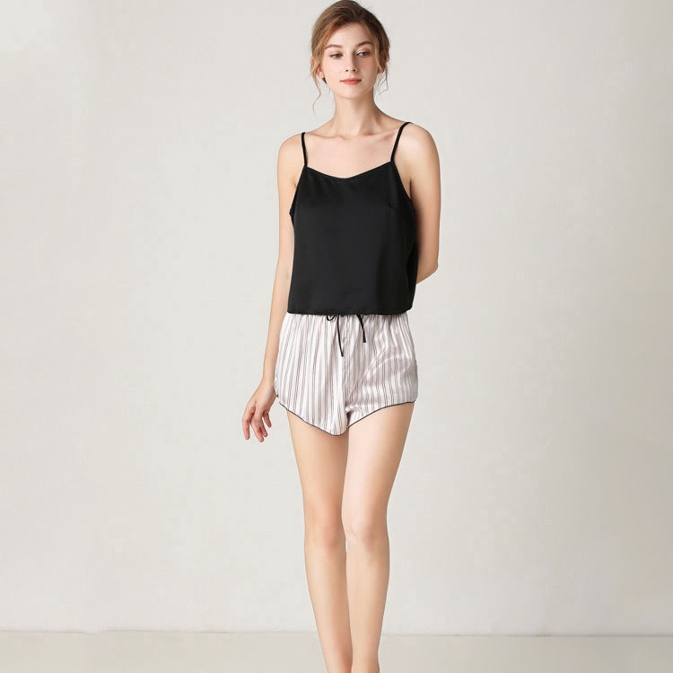 Bộ Đồ Ngủ Ngắn Cổ Chữ V Gợi Cảm Dành Cho Nữ