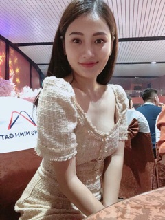 Váy cổ vuông tay bồng (có ảnh thật)