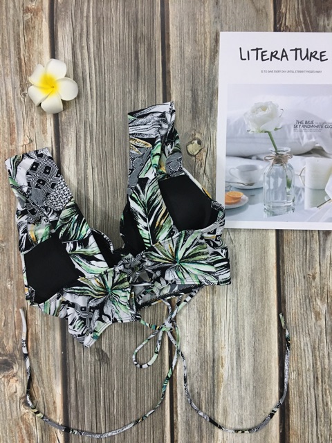 Set đồ bơi bikini lá trắng xám mút dày nâng ngực
