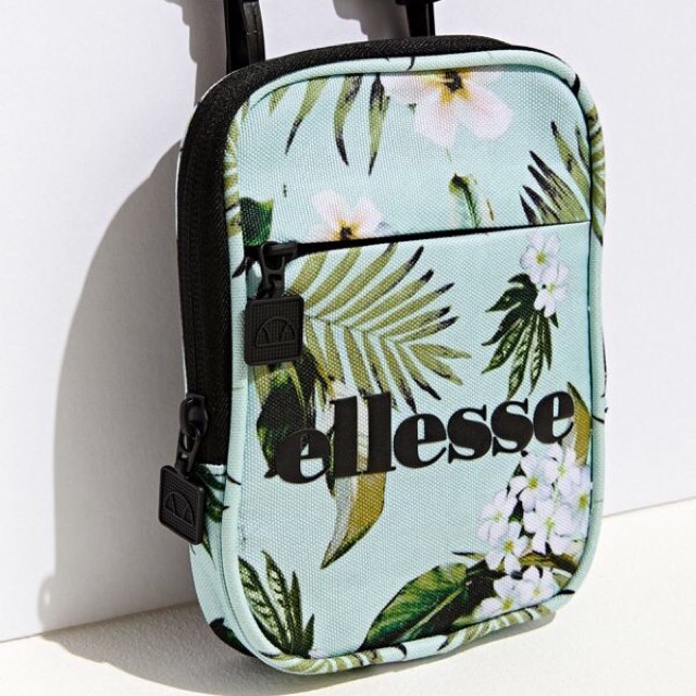 Túi chéo Ellesse