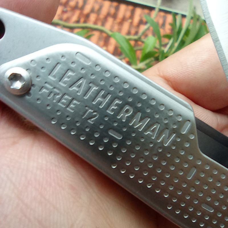 Dụng cụ đa năng Leatherman Free T2: ĐÃ QUA SỬ DỤNG