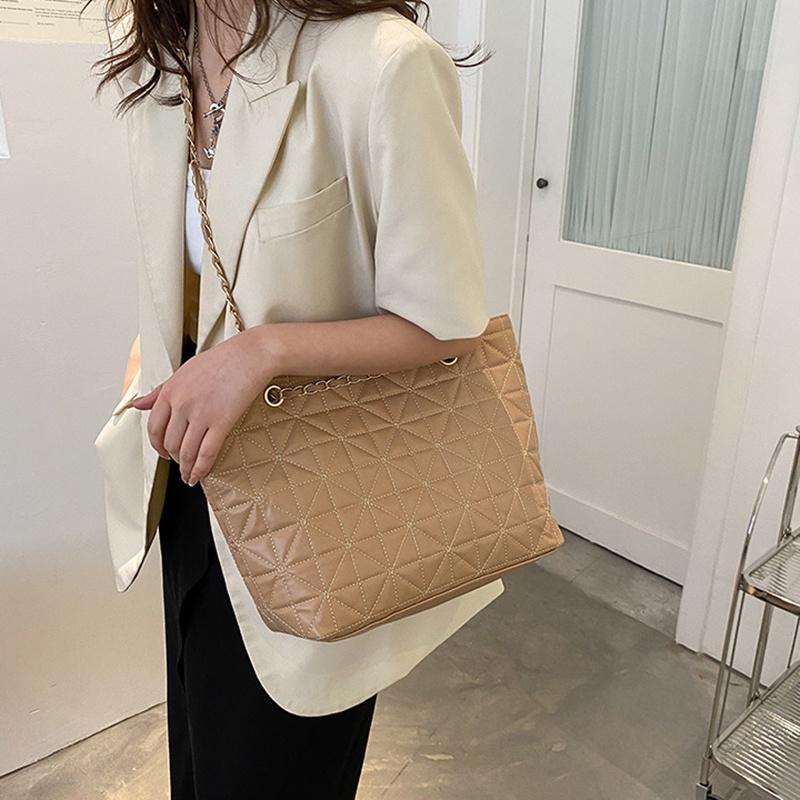 Túi đeo vai IELGY sức chứa lớn thiết kế đơn giản thời trang cho nữ