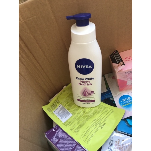 Sữa Dưỡng Thể Làm Sáng &amp; Săn Chắc Da Ban Đêm Nivea Extra White Night Nourish Body Lotion 400ml