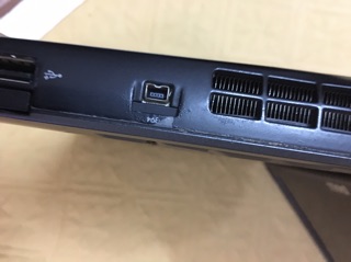 Laptop Dell 1400 đen đẹp