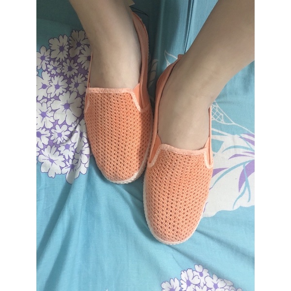 Giầy vải nữ hãng PullBear giảm giá