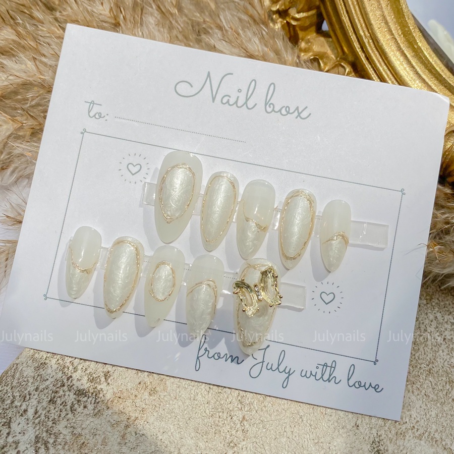 Nail box thiết kế nb154 charm bướm sang chảnh dự tiệc julynails.vn