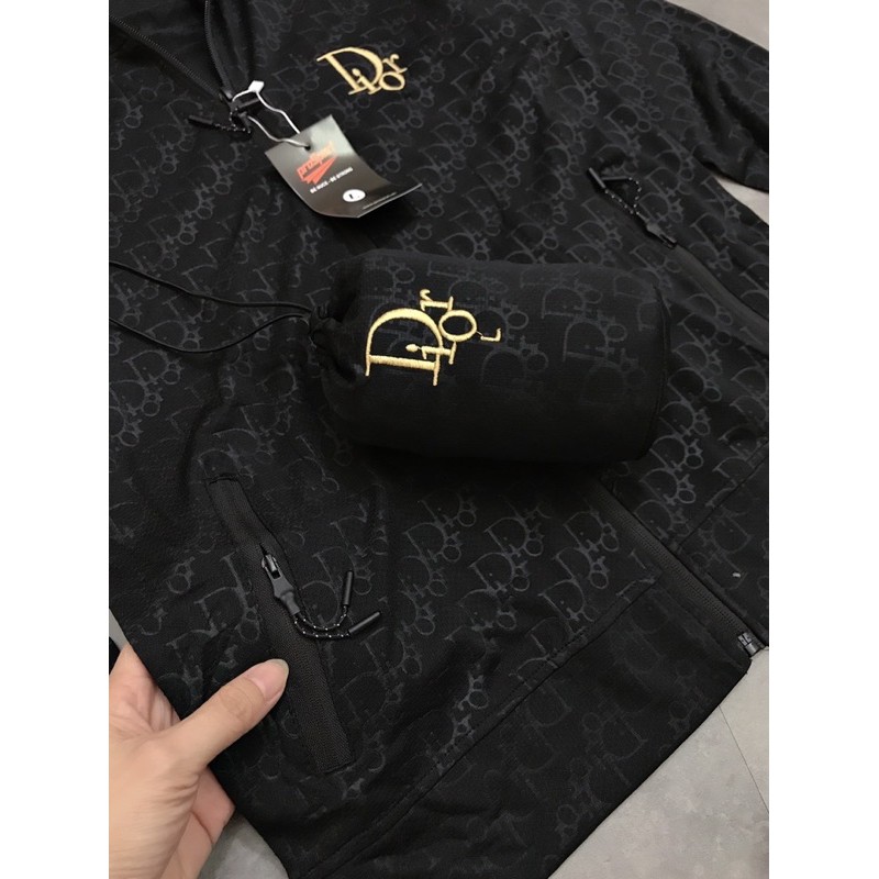 ÁO CHỐNG NÓNG NAM NŨ HOẠ TIẾT XỊN XÒ | BigBuy360 - bigbuy360.vn