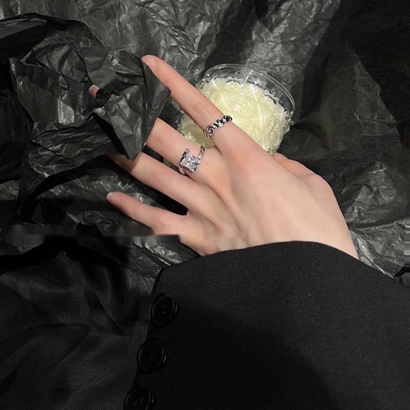 Nhẫn Hở Đính Đá Zircon Phong Cách Hip Hop Punk