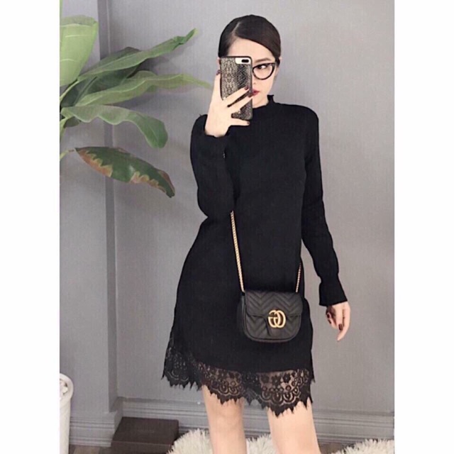 Đầm suông chân ren
